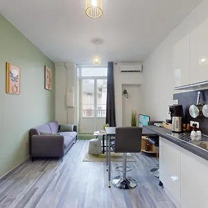 Jolie Moderne Et Cosy Appartement